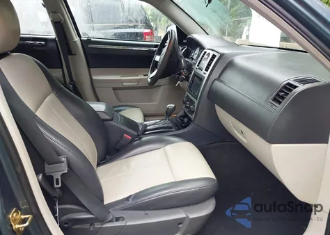 2006 Chrysler 300 Touring z USA, uszkodzony, nr VIN 2C3KA53G26H337399